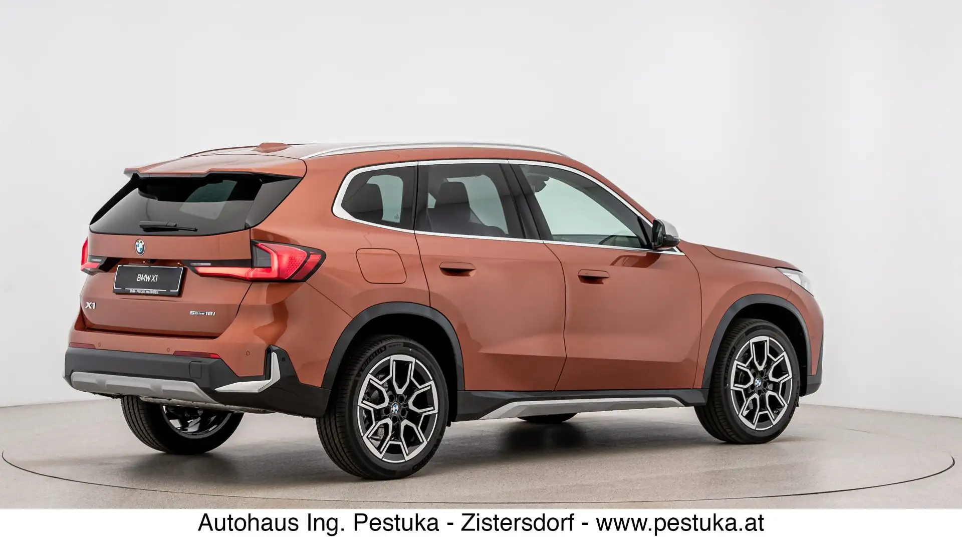 BMW X1 X1 sDrive18i Orange - 2
