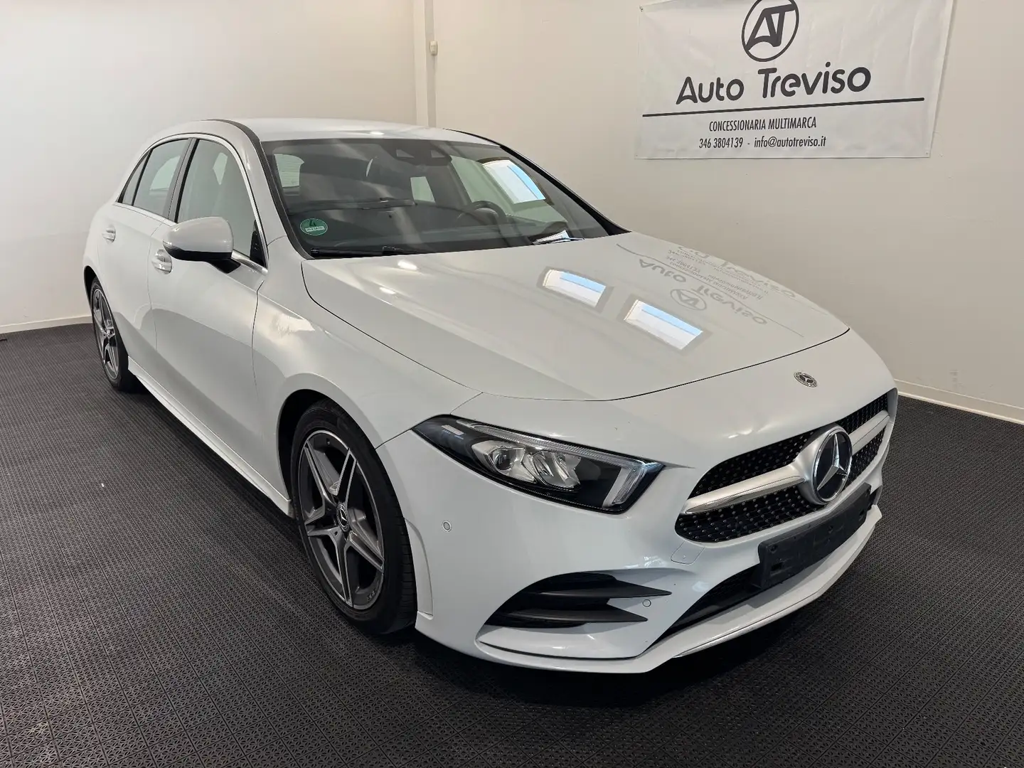 Mercedes-Benz A 200 A 200 d Automatic Premium Bianco - 1