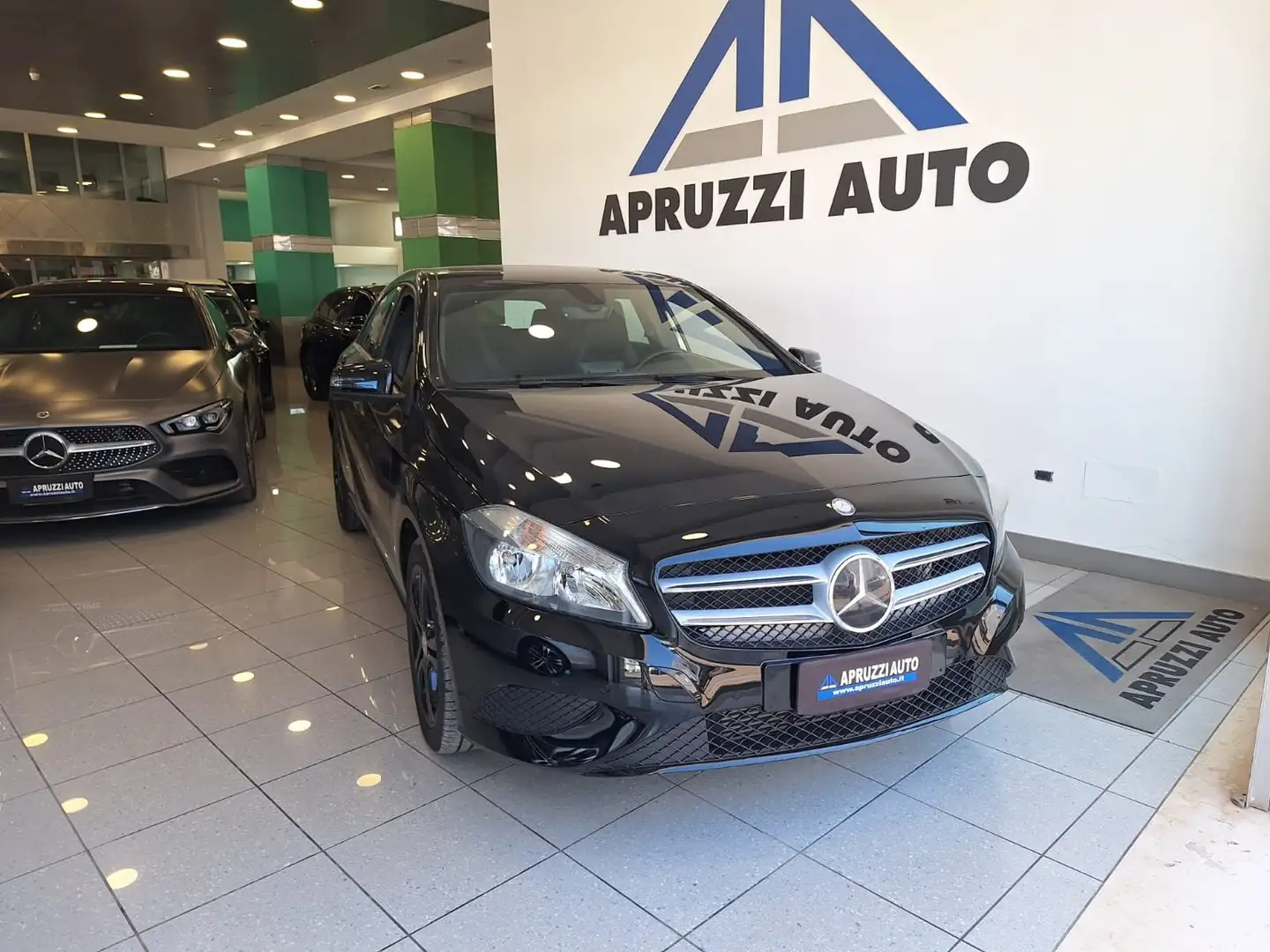Mercedes-Benz A 160 cdi Sport NAVI Noir - 1