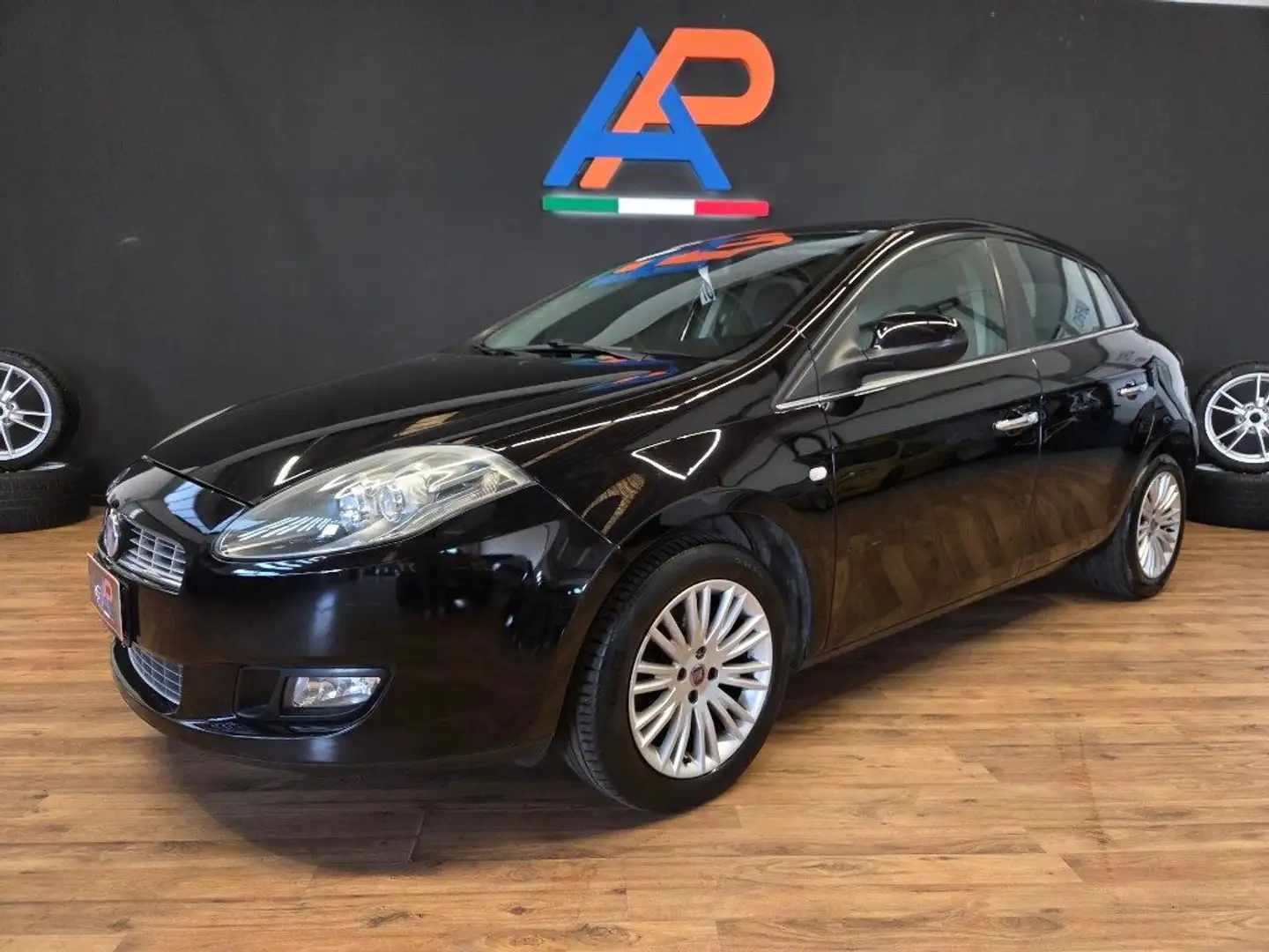 Fiat Bravo 1.6 MJT 120 CV DPF Dynamic Nero - 1