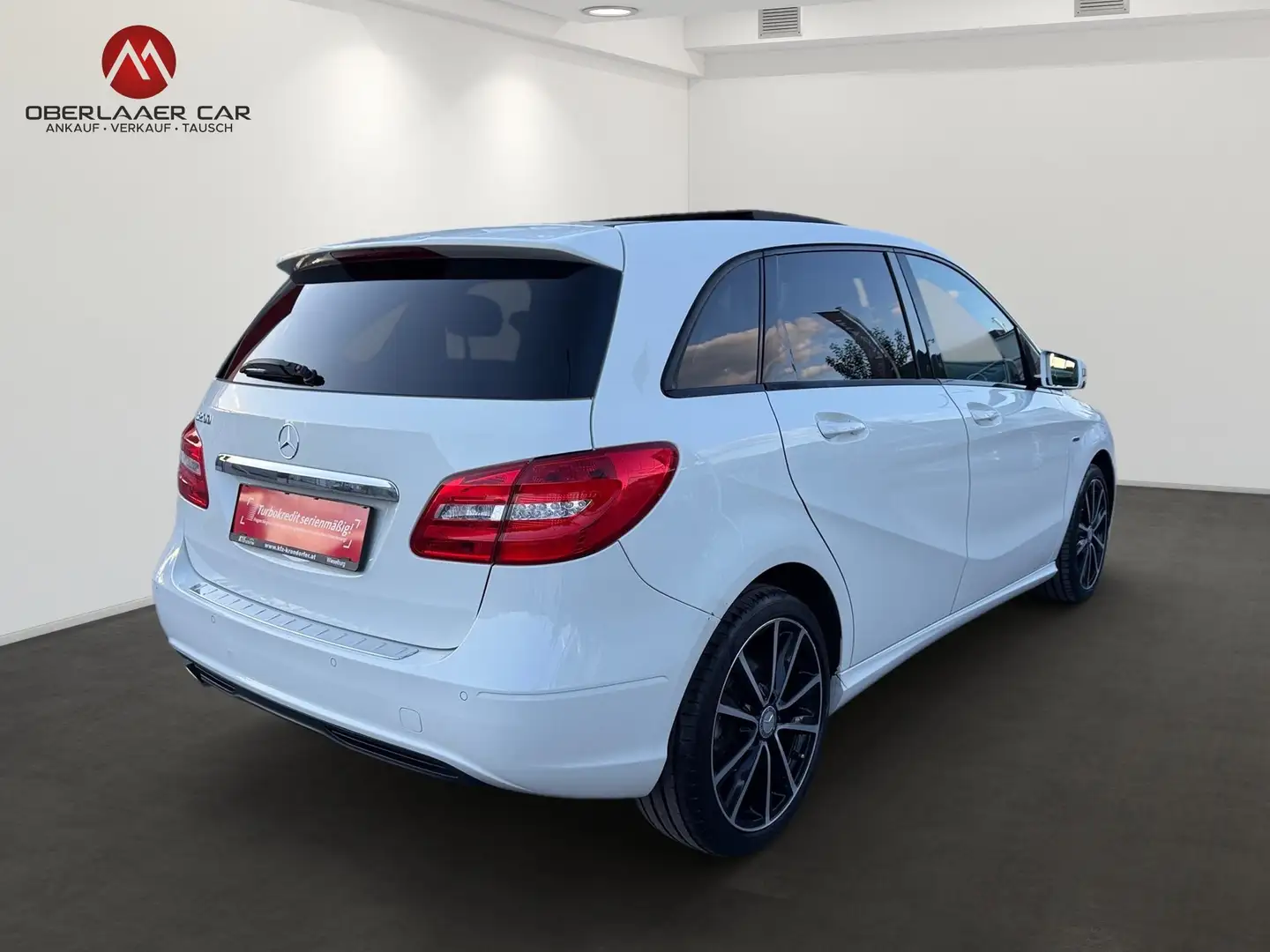 Mercedes-Benz B 200 B 200 Aut. | Panorama | AHK | 1.Besitz Weiß - 2