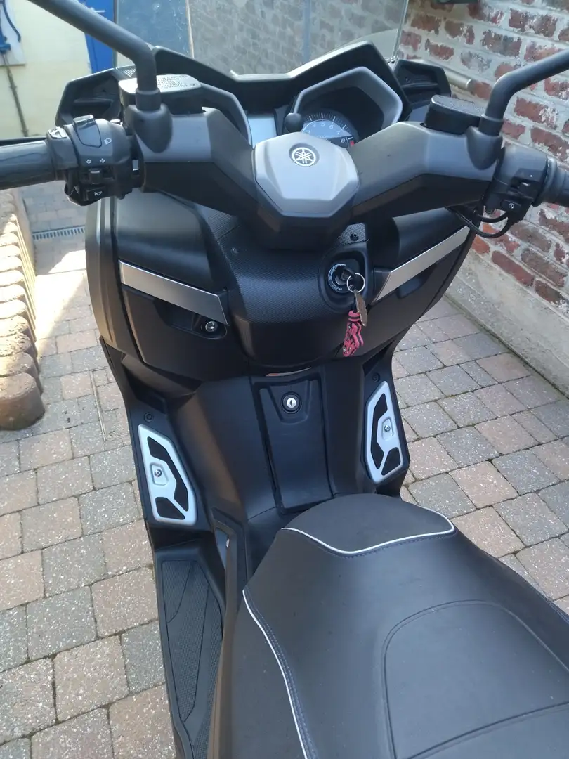 Yamaha X-Max 400 Gris - 1