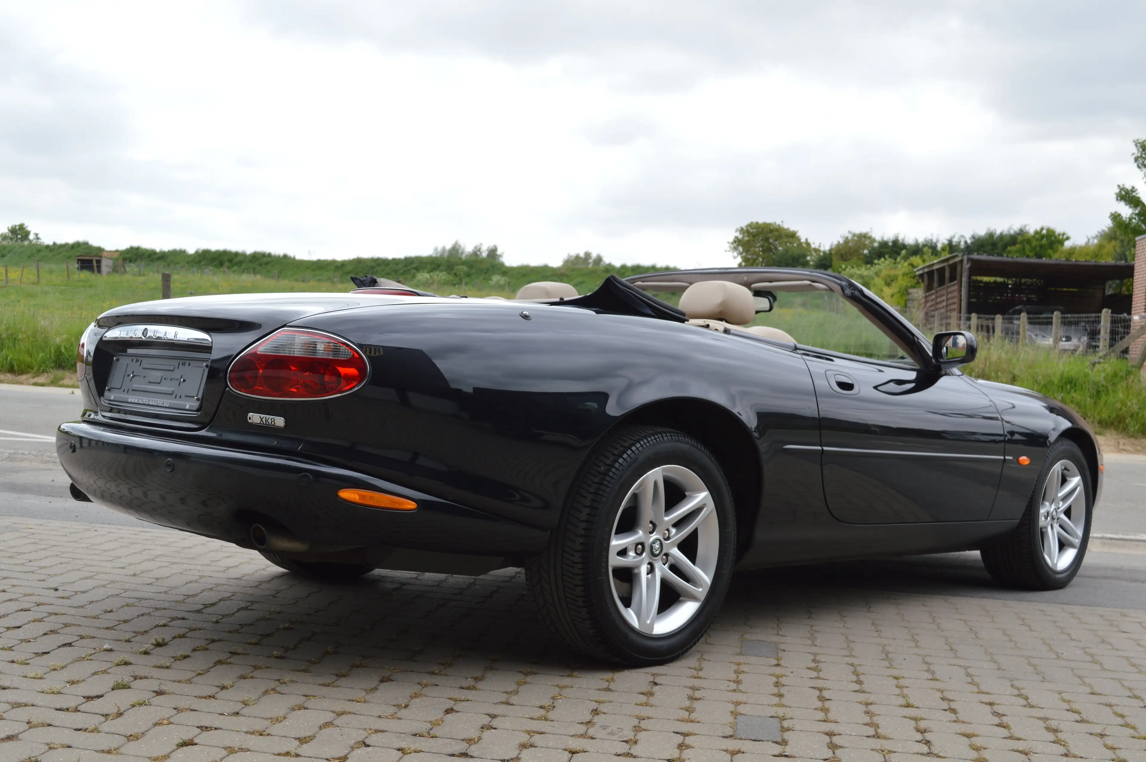 Jaguar XK8 Cabriolet 4.2i V8 32v 1 HAND - Full Jaguar service — photo 2