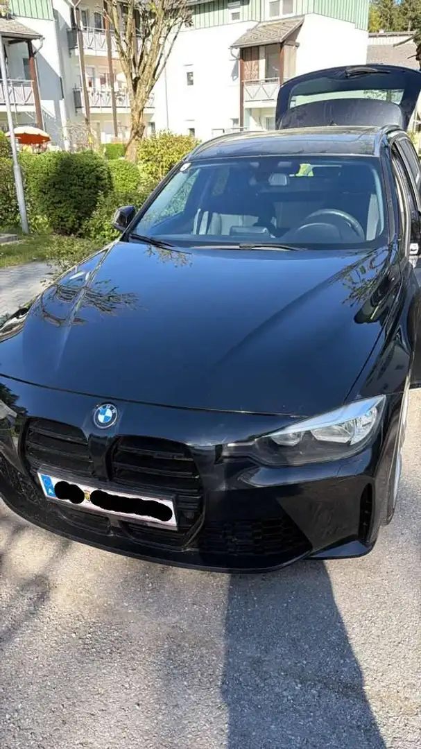 BMW 318 318d Touring M Sport Aut. M Sport Schwarz - 1