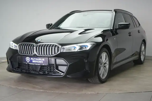 BMW 3 Series view 3