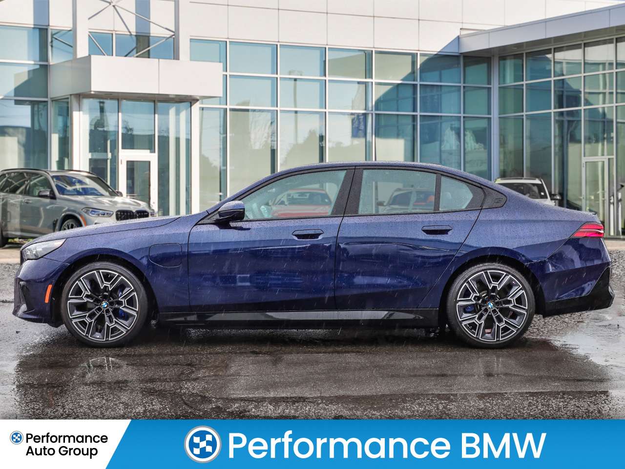 2026 BMW 5 Series DEMO-PHEV-Prem.Enhance-MSptPro-AdvDrvAsst-20"Alloy alt 3
