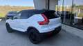 Volvo XC40 B4 AWD R-Design Geartronic Weiß - thumbnail 3