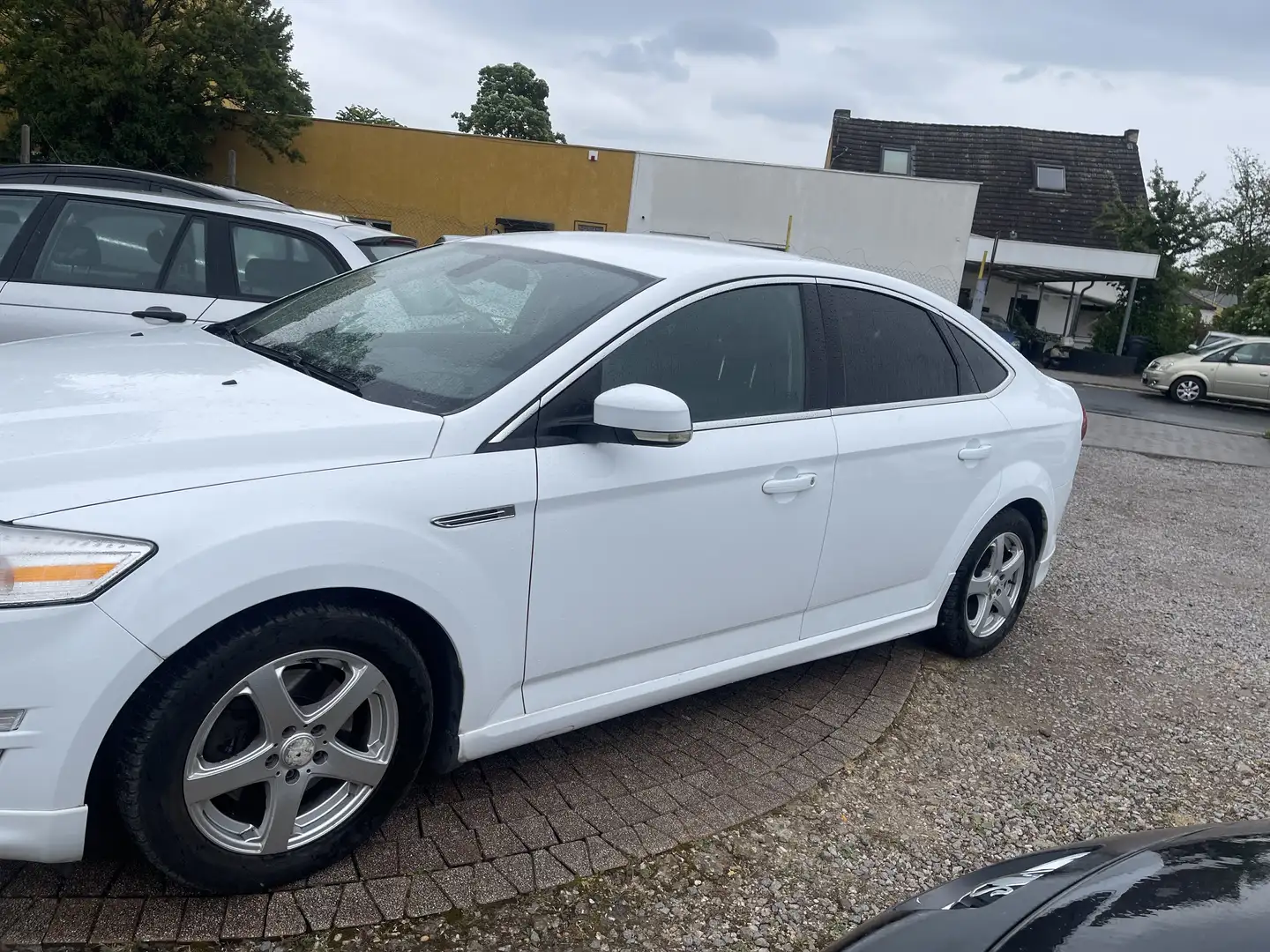 Ford Mondeo Titanium S In sehr gutem und gepflegtem Zustand Bianco - 2