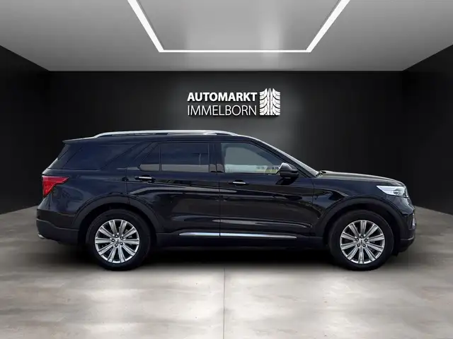 Ford Explorer view 7