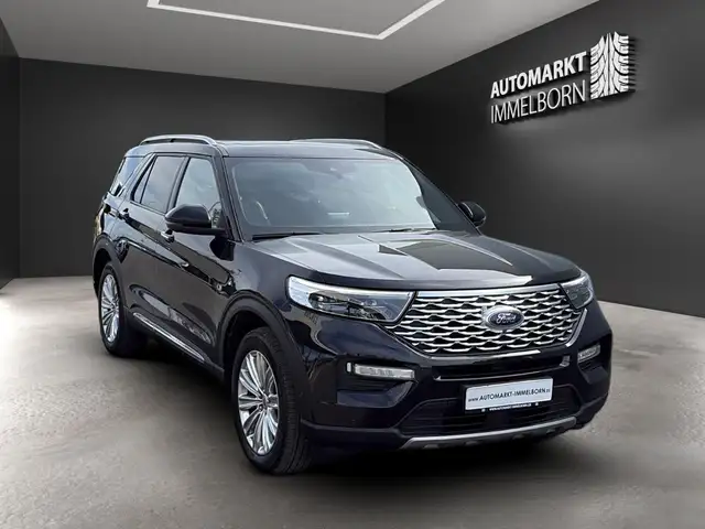Ford Explorer view 2