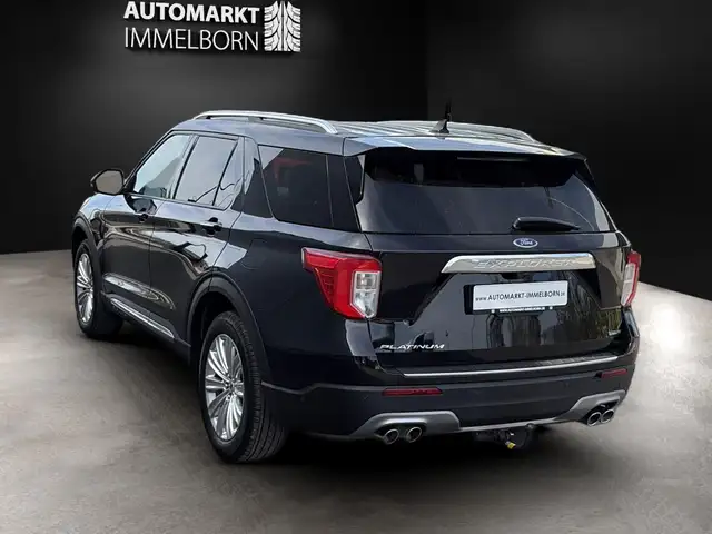 Ford Explorer view 10