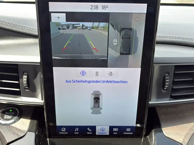 Ford Explorer view 25