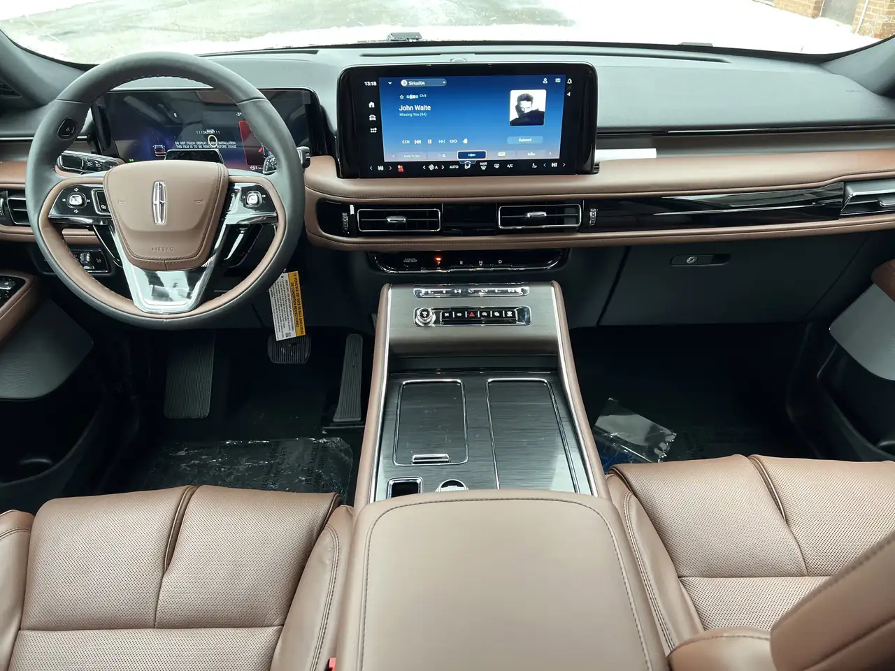 Lincoln Aviator снимка Lincoln Aviator