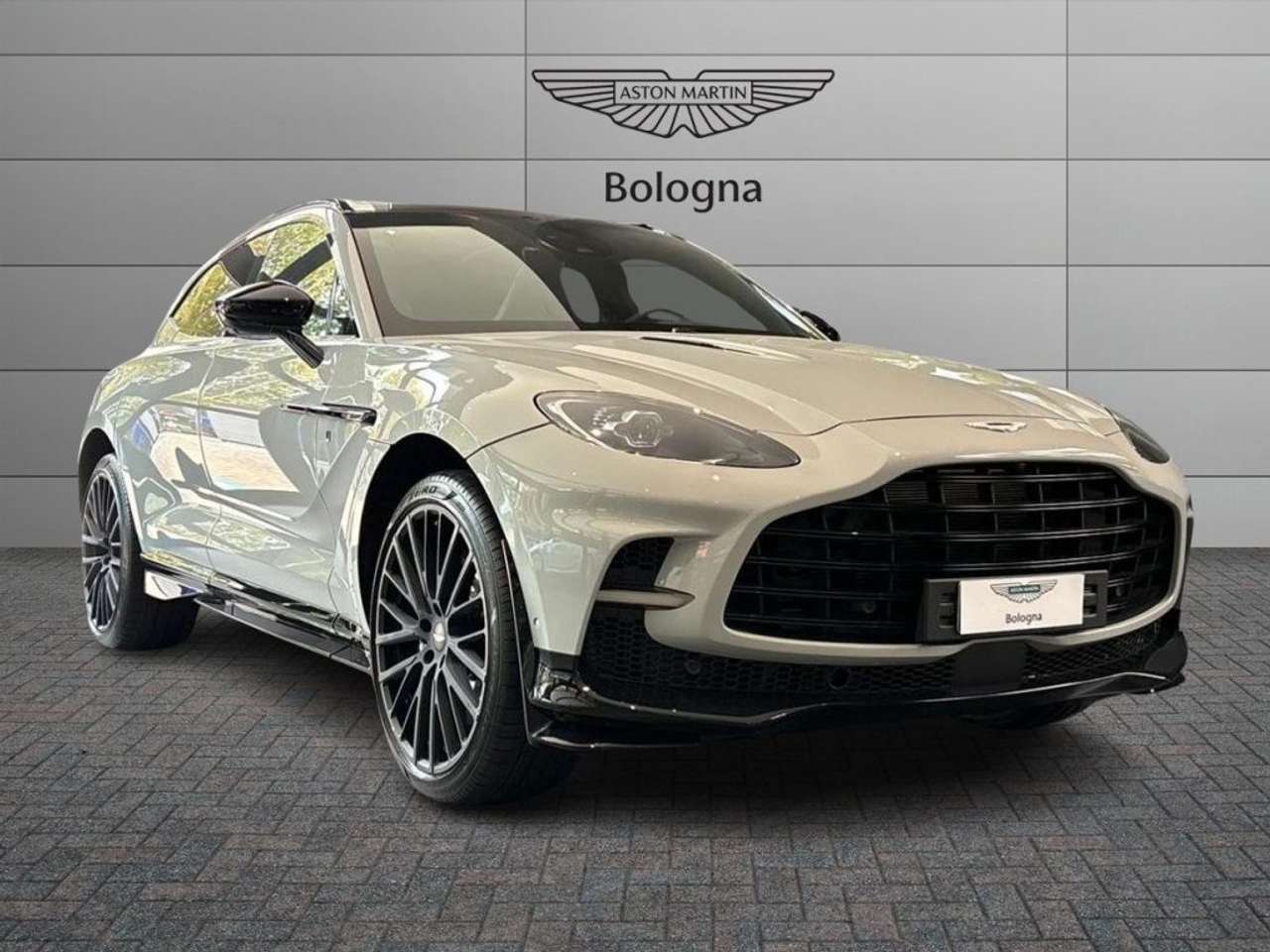 Aston Martin DBX 707 4.0 Auto