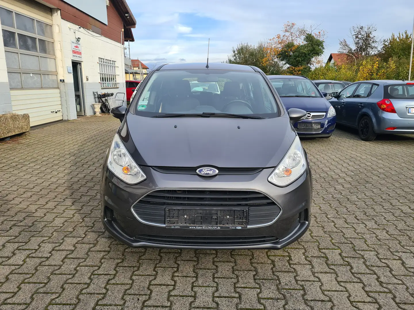 Ford B-Max Trend Gris - 1