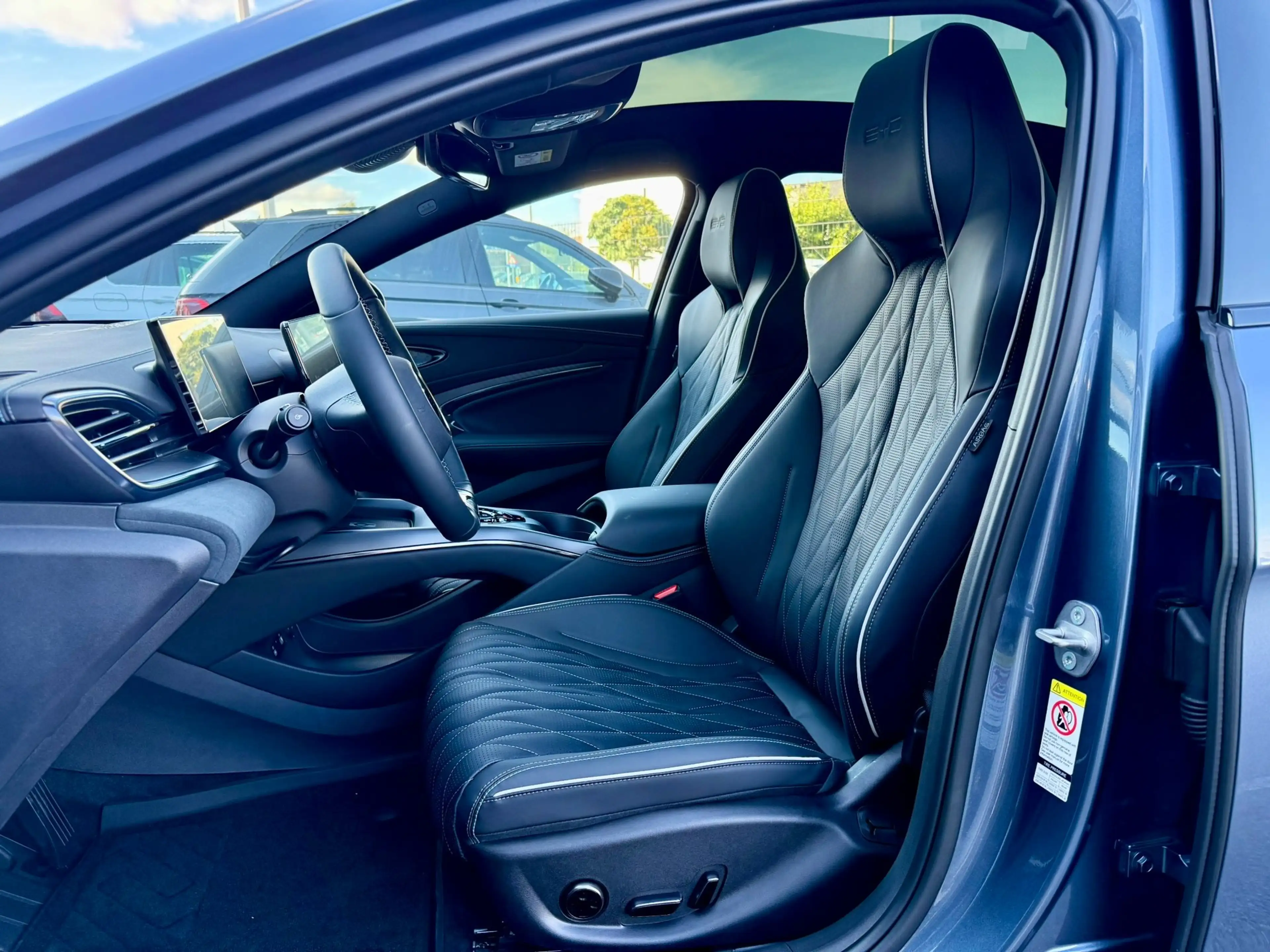 BYD Seal SEALDESIGN 82.5 KWH / CARPLAY / 360° / PANO — photo 14