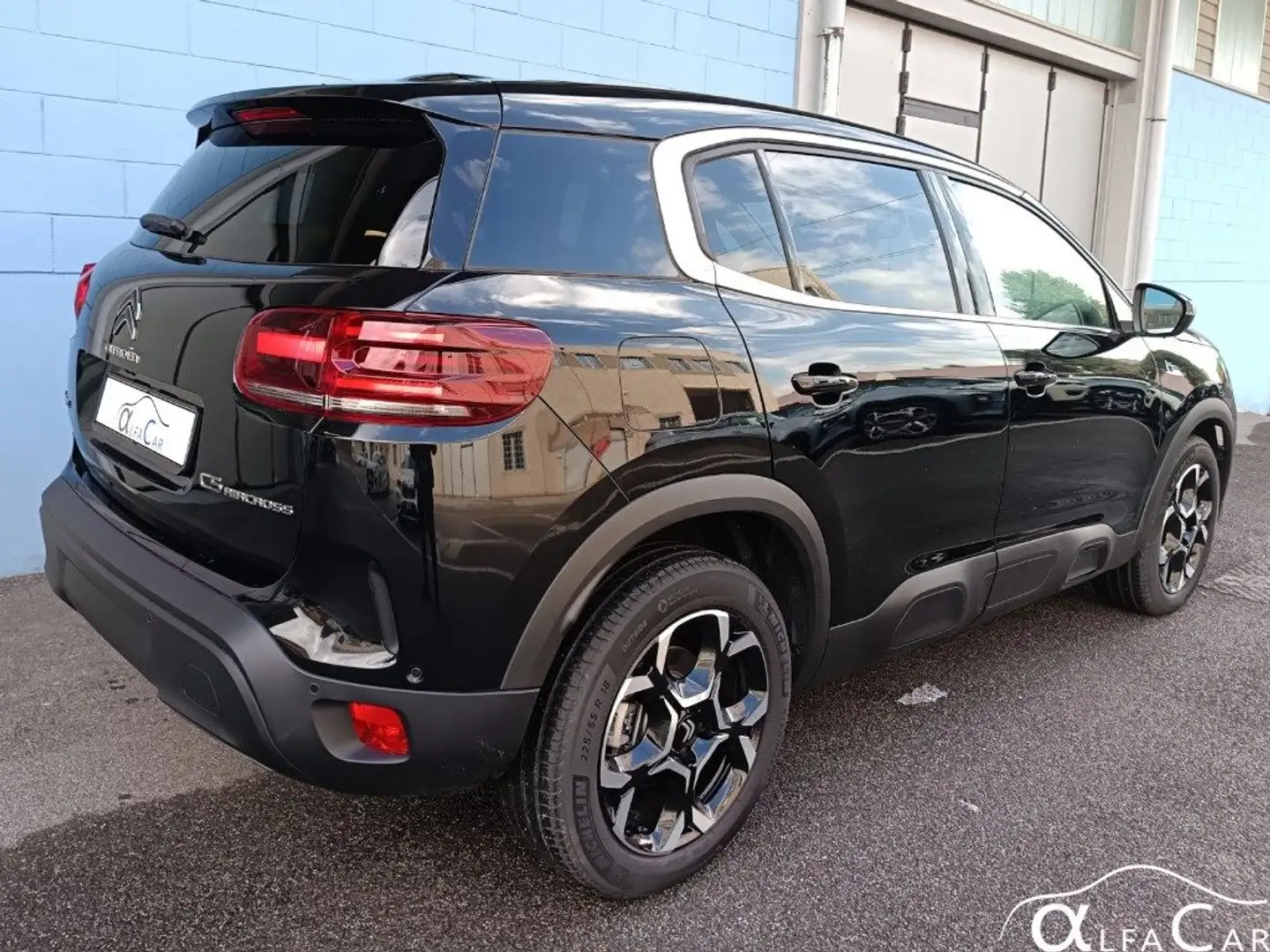 Citroen C5 Aircross Hybrid 225 E-EAT8 Feel Pack Fekete - 2