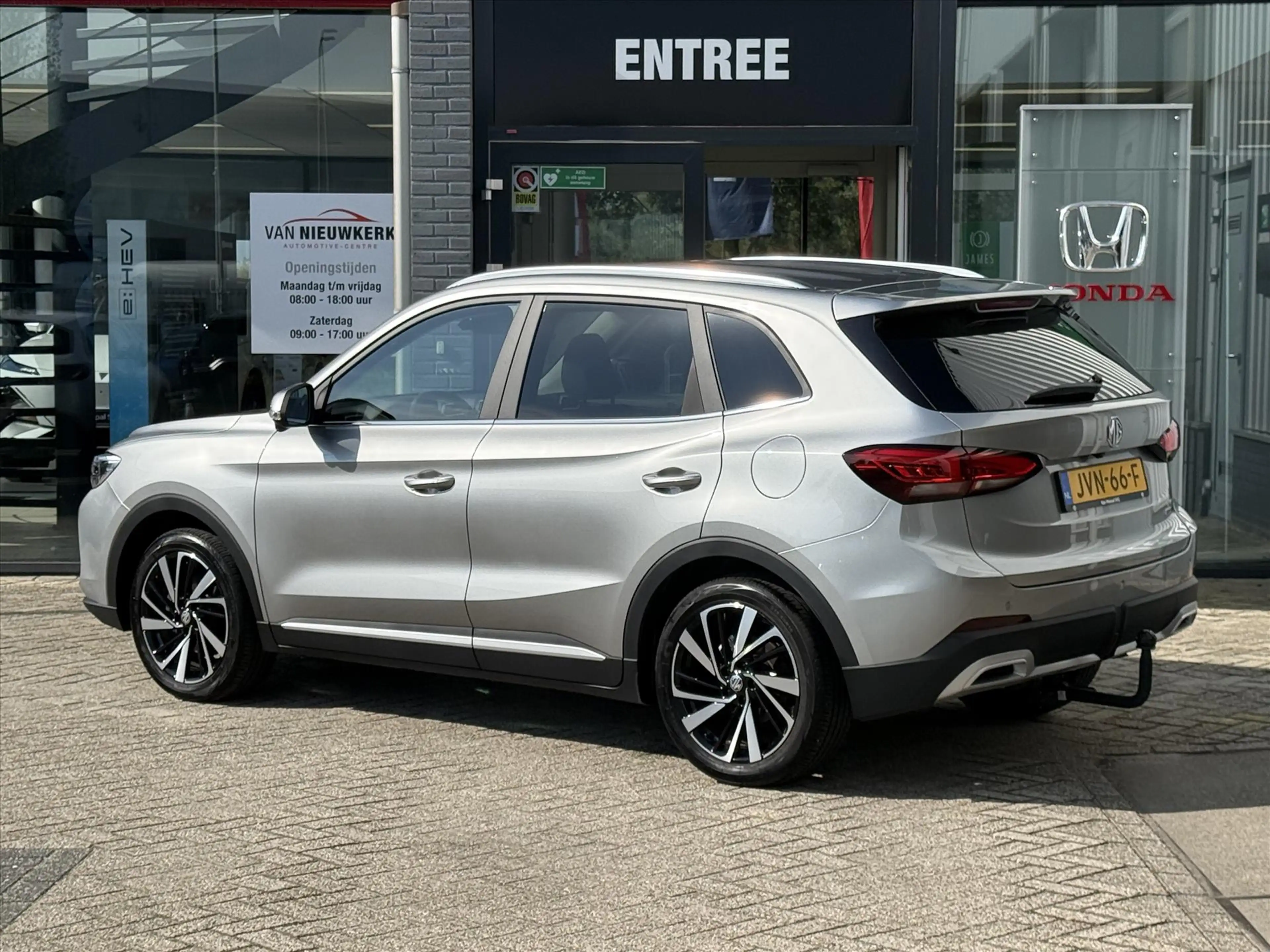 MG ZS 1.5L 198pk Hybrid+ Automaat Luxury | Leer | trekha — photo 3