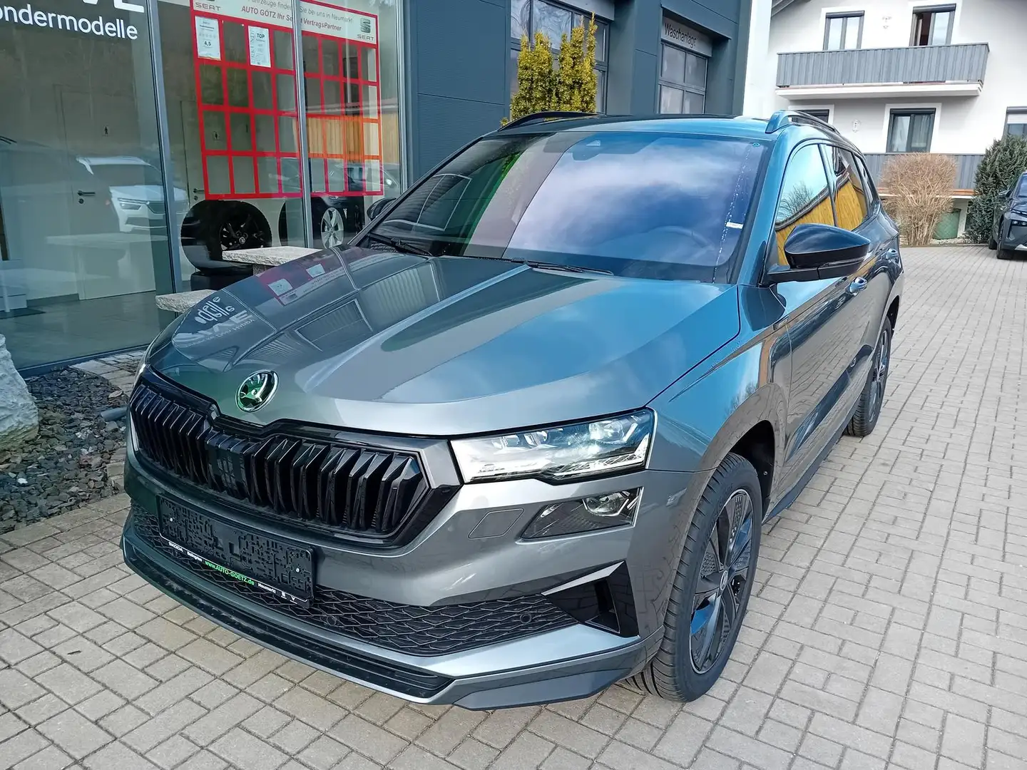 Skoda Karoq Sportline AHK-Vorb.*Navi*Matrix*ACC*18"Alu*DCC*Kam Grigio - 2