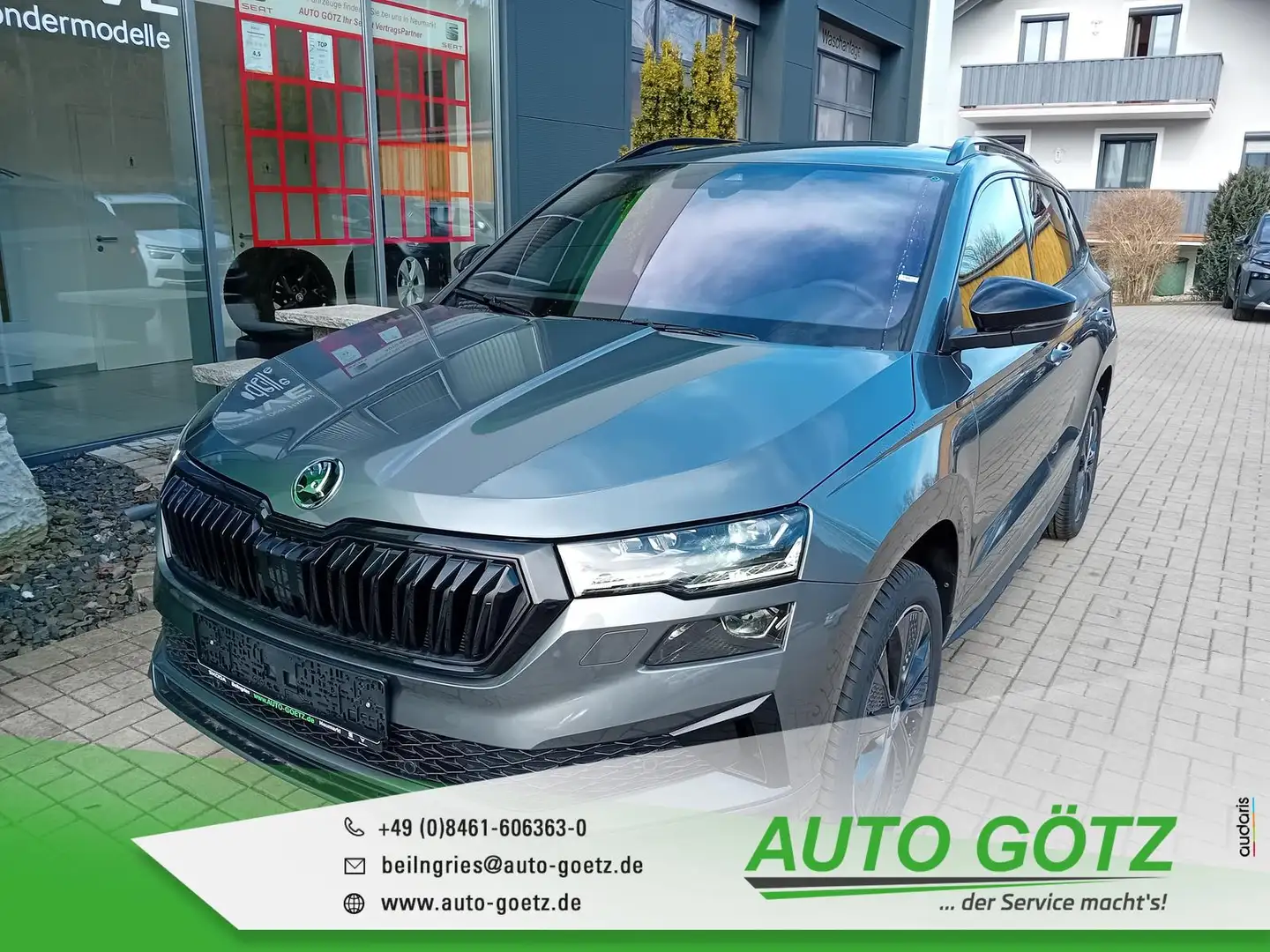 Skoda Karoq Sportline AHK-Vorb.*Navi*Matrix*ACC*18"Alu*DCC*Kam Grau - 1