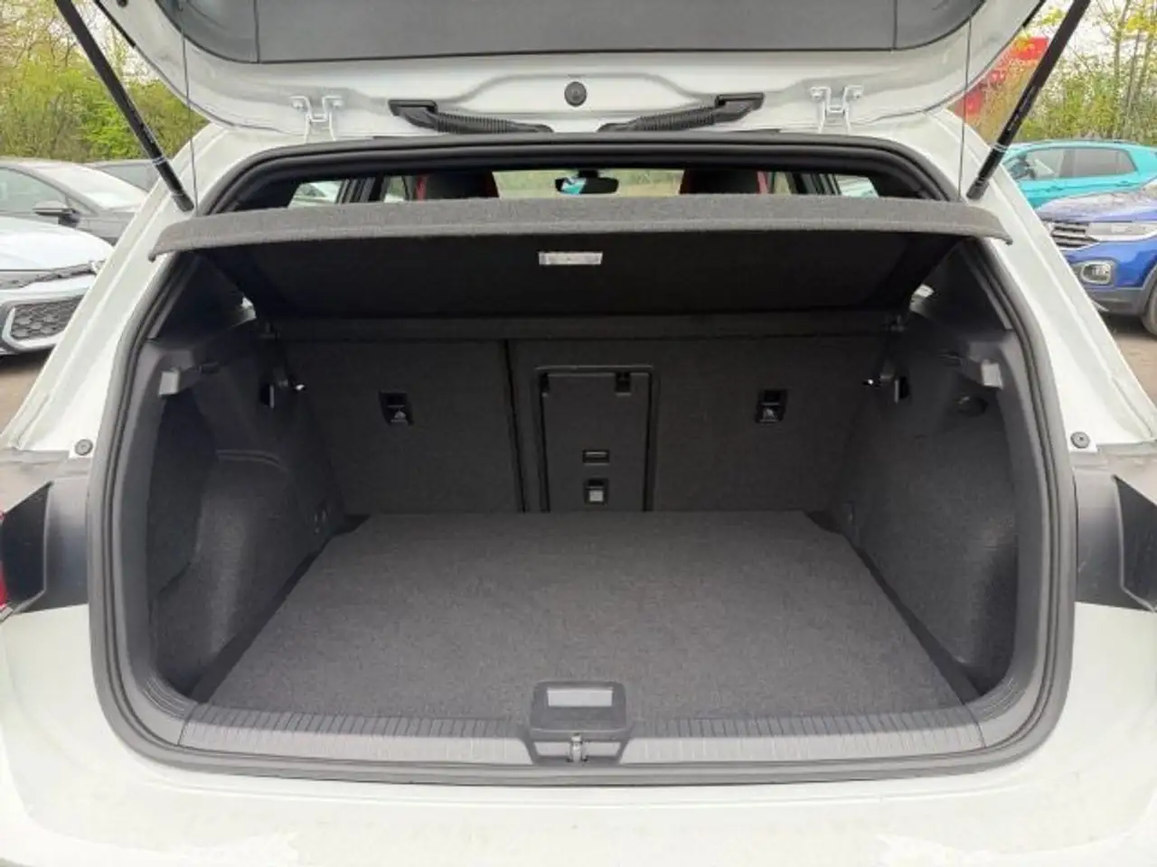 Volkswagen Golf VIII 2.0 TSI DSG GTI Navi,Martix,, миниатюра 16