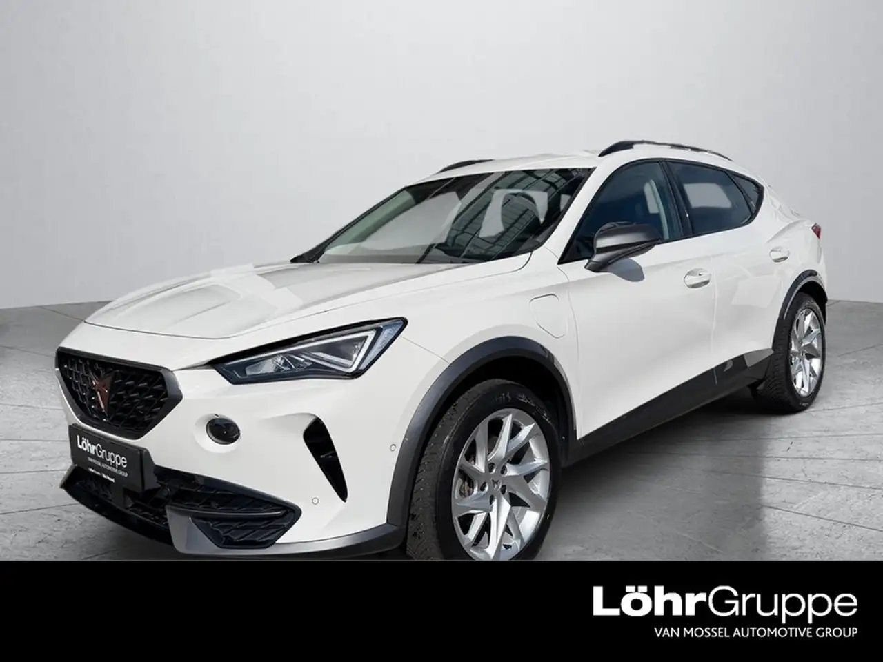 CUPRA Formentor 1,4 eHybrid Automatik — photo 1 of 15