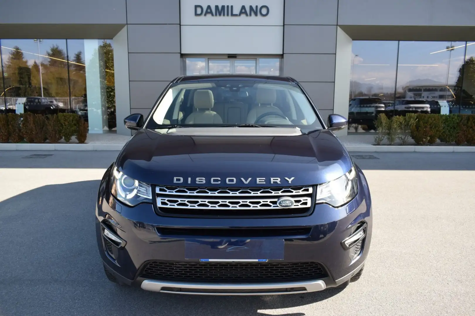 Land Rover Discovery Sport 2.2 TD4 HSE Blau - 2