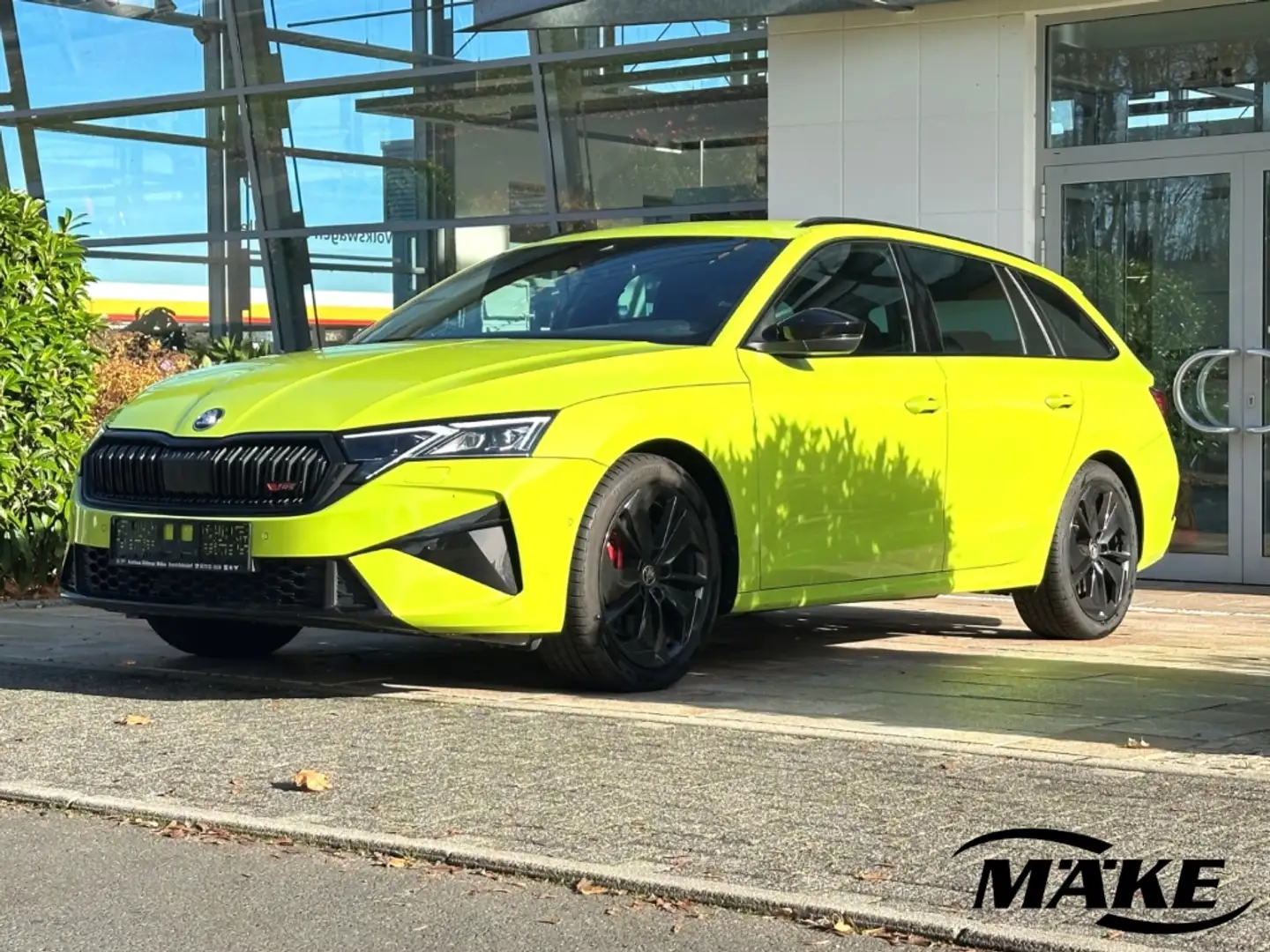 Skoda Octavia Combi RS 2.0 TSI DSG Facelift V-AHZV LED Grün - 2