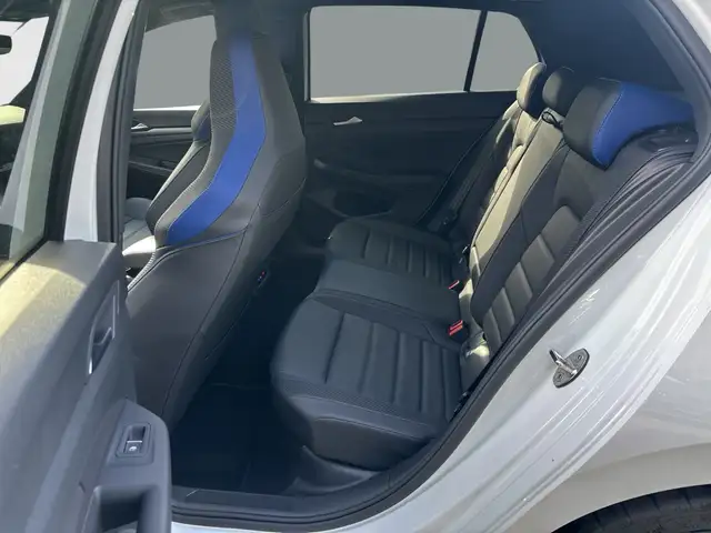 Volkswagen Golf view 16