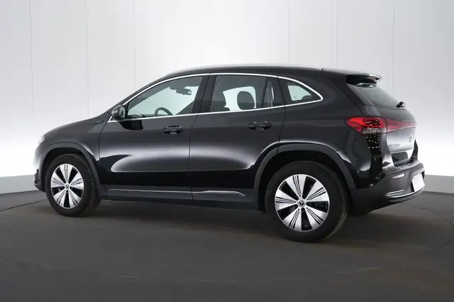 Mercedes-Benz EQA 250 LEDER/STOF LED GPS PDC CAM Verw. Zetels