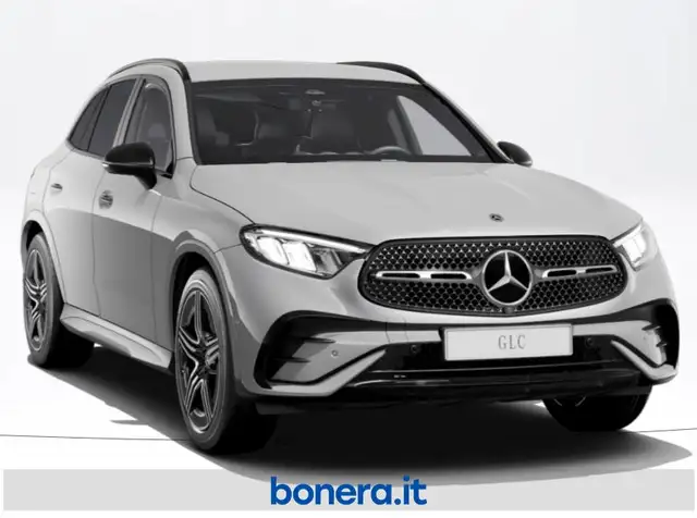 Mercedes-Benz GLC view 2
