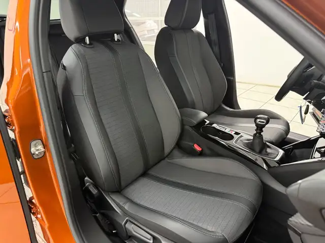 Peugeot 2008 view 13
