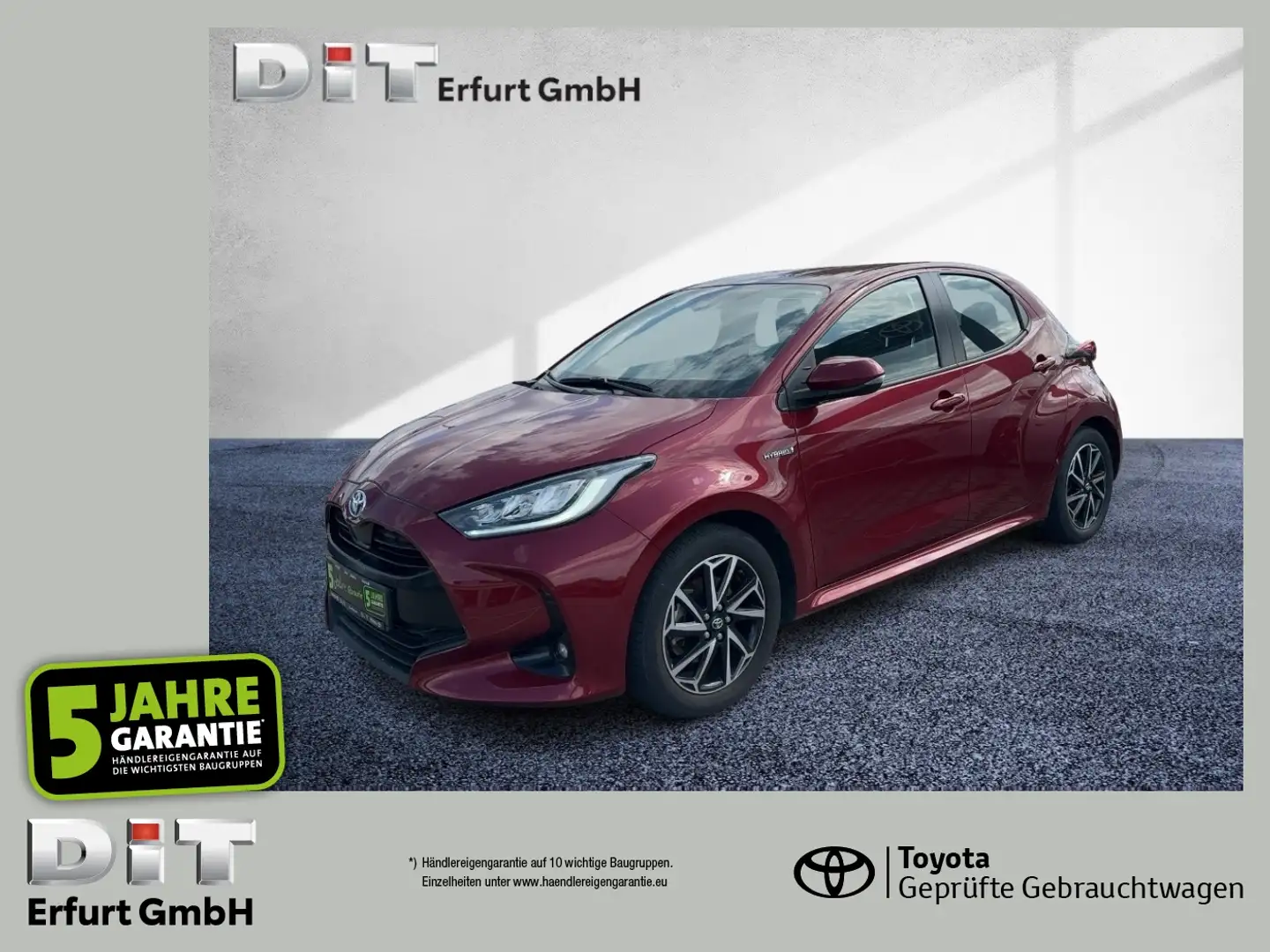 Toyota Yaris 1.5 D Team Deutschland Rot - 1