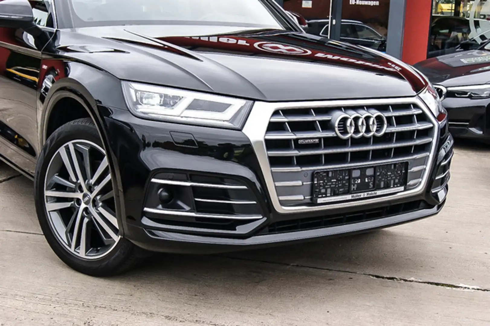 Audi Q5 40 TDI quattro sport S-LINE MATRIX ANHZV 20ZO Чёрный - 2