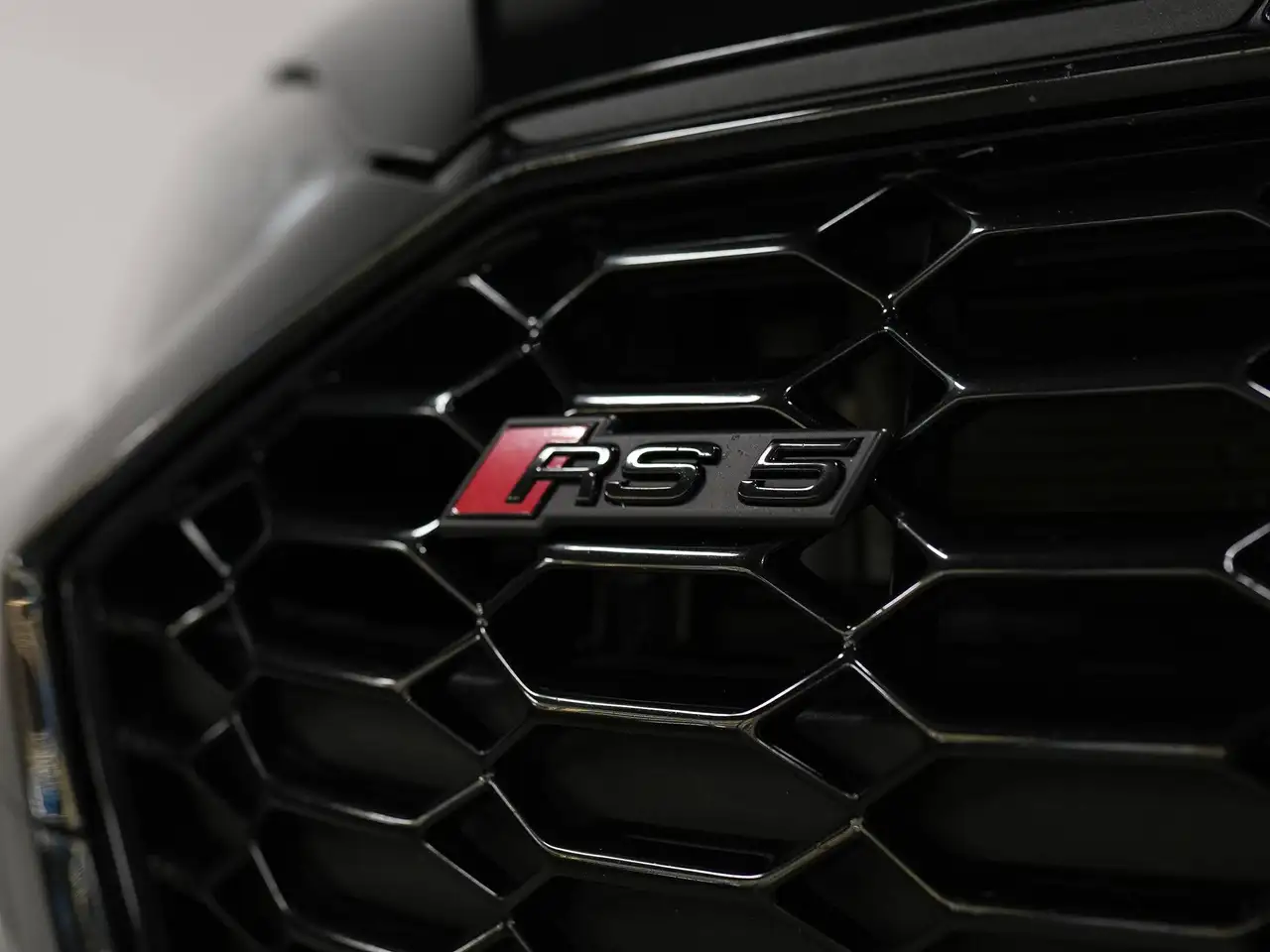 Audi RS5 снимка Audi RS5