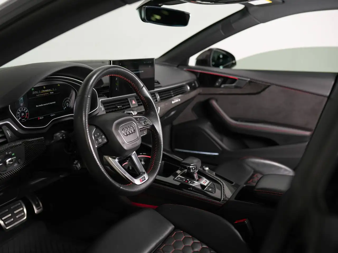 Audi RS5 снимка Audi RS5