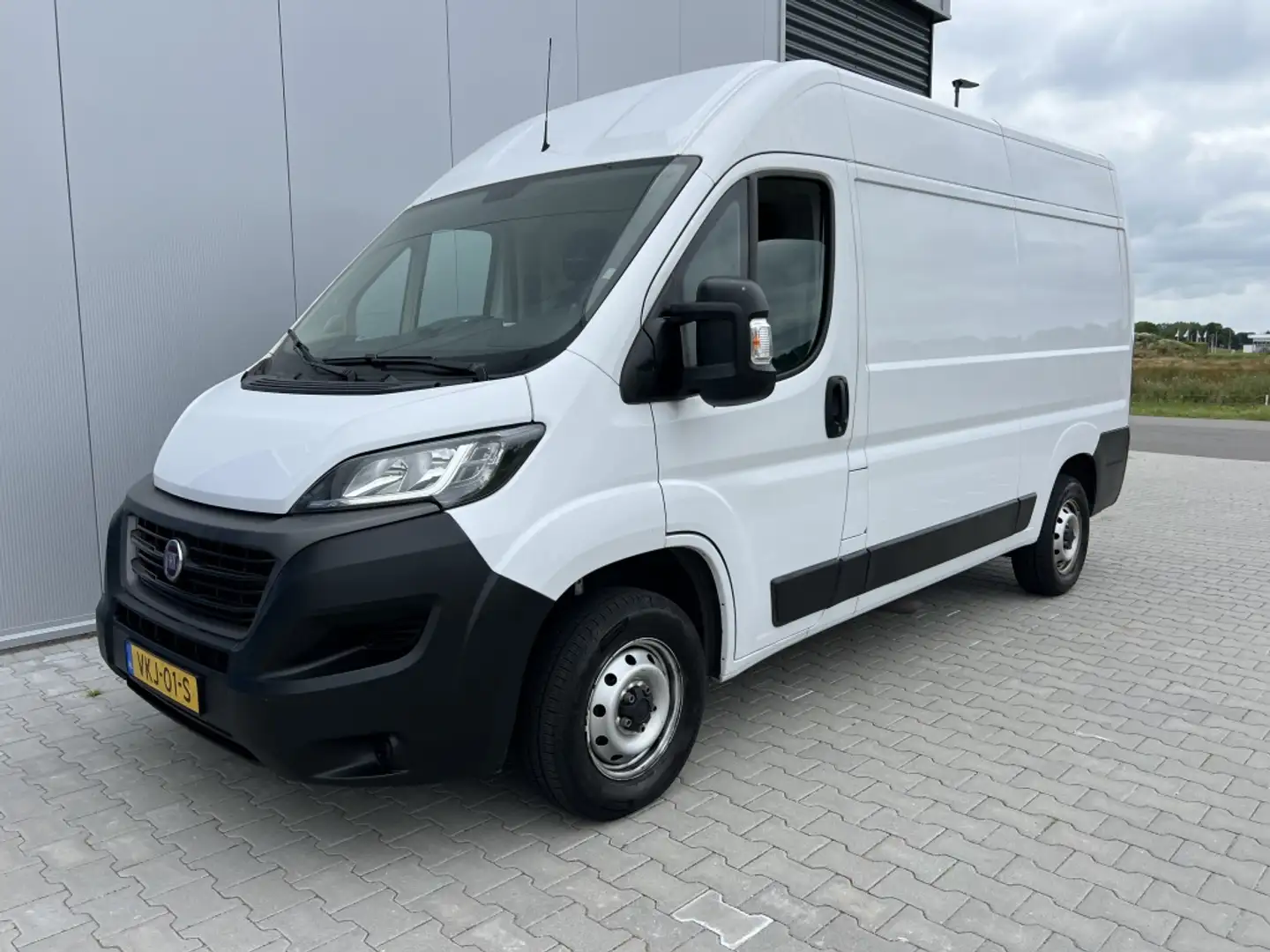 Fiat Ducato 30 2.3 MJ L2H2 Lease mogelijk Blanc - 1