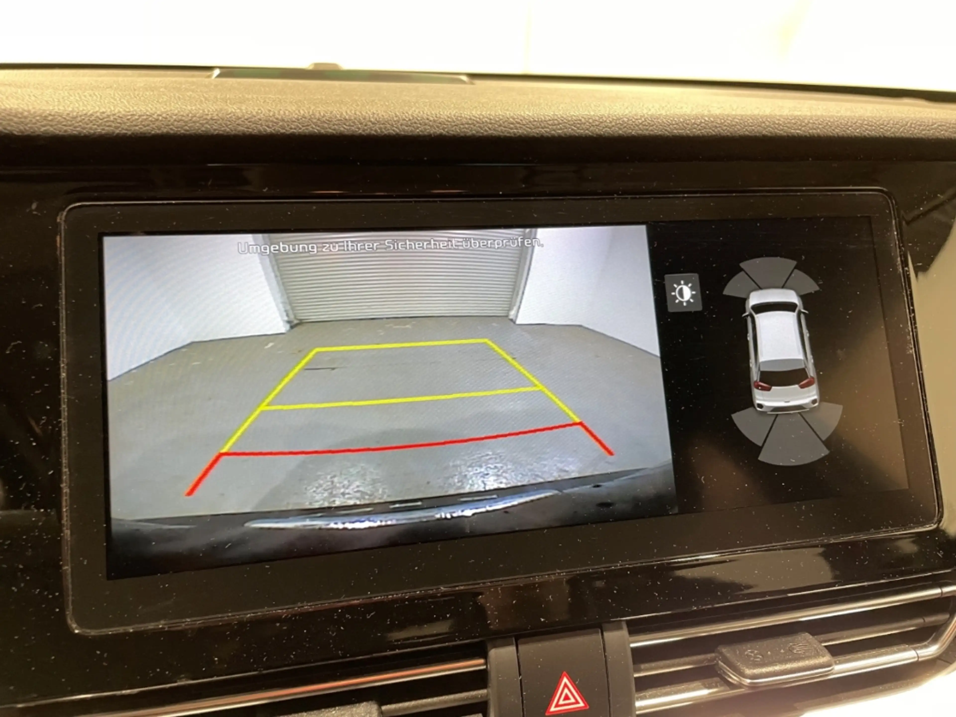 Kia Niro e-Spirit LED ACC Navi Klima PDC SHZ — photo 8