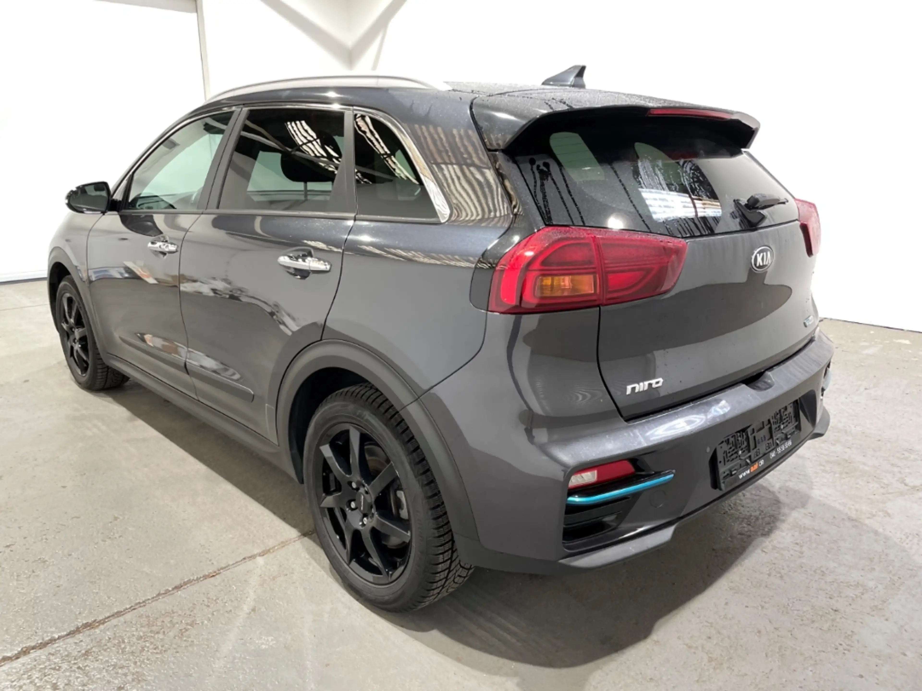 Kia Niro e-Spirit LED ACC Navi Klima PDC SHZ — photo 2