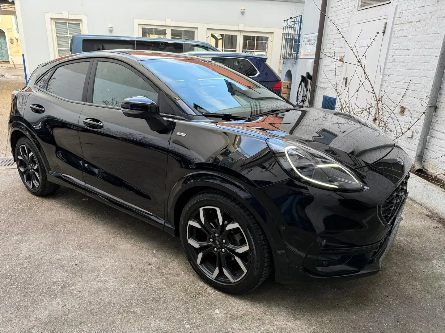 Ford Puma ST Line X Schwarz - 2