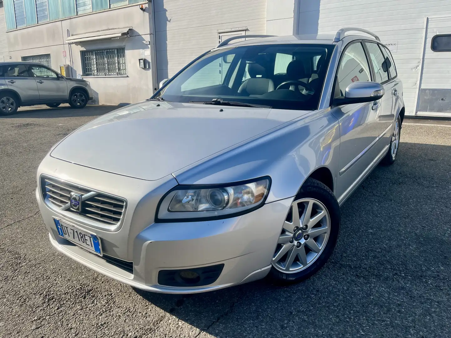 Volvo V50 1.8gpl Scadenza 10/28 - 1