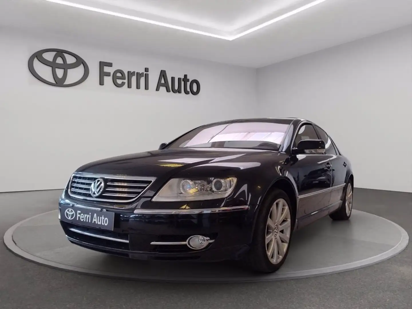Volkswagen Phaeton Diesel  2002 3.0 V6 tdi 240cv 5p.ti tiptronic dpf Blauw - 1