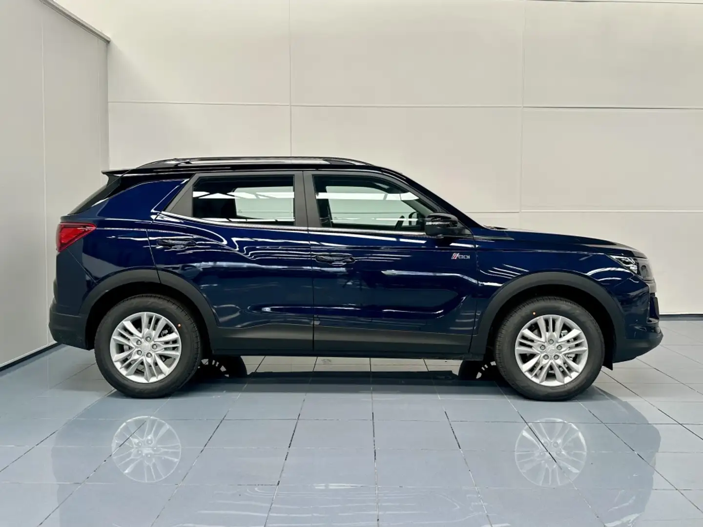 SsangYong Korando G15 Line 4x2 L.P. Azul - 2