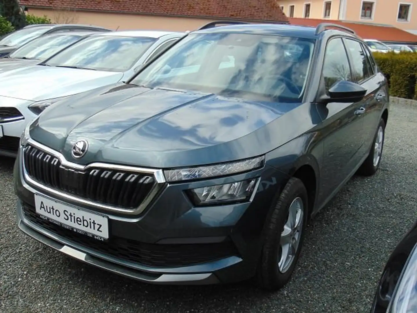 Skoda Kamiq Ambition Grau - 1