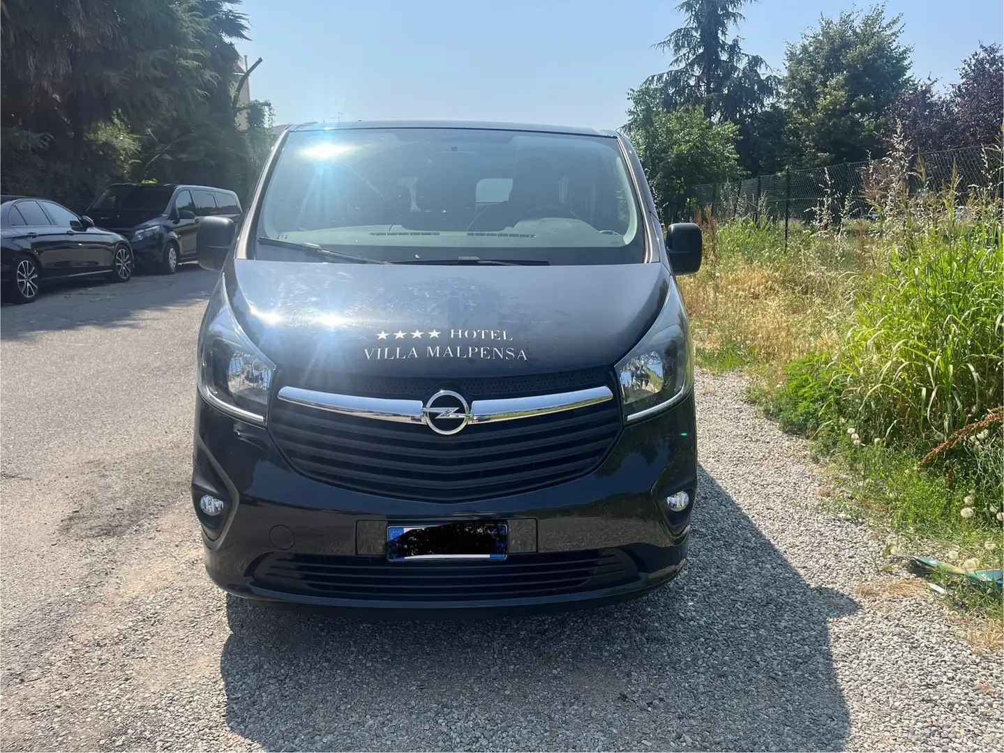 Opel Vivaro con posti - 1