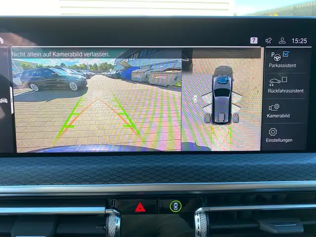 BMW iX3 view 14