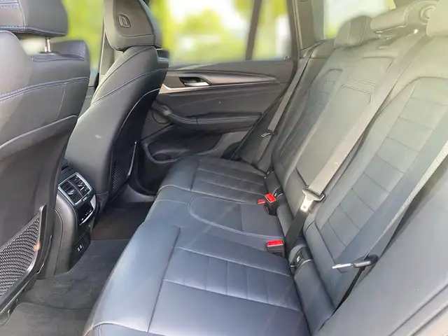 BMW iX3 view 11
