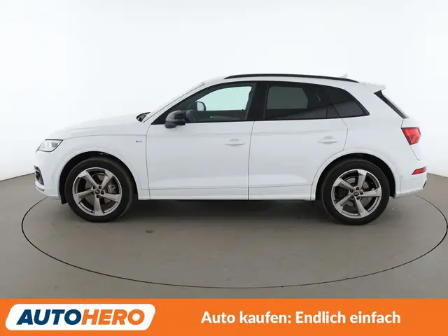 Audi Q5 view 3