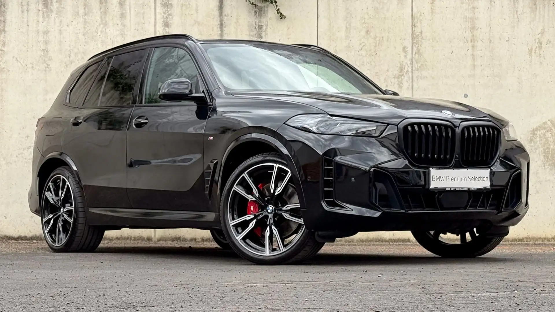 BMW X5 40d 2024 검정 사진 3