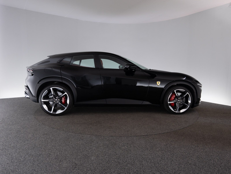 Ferrari Purosangue — photo 4